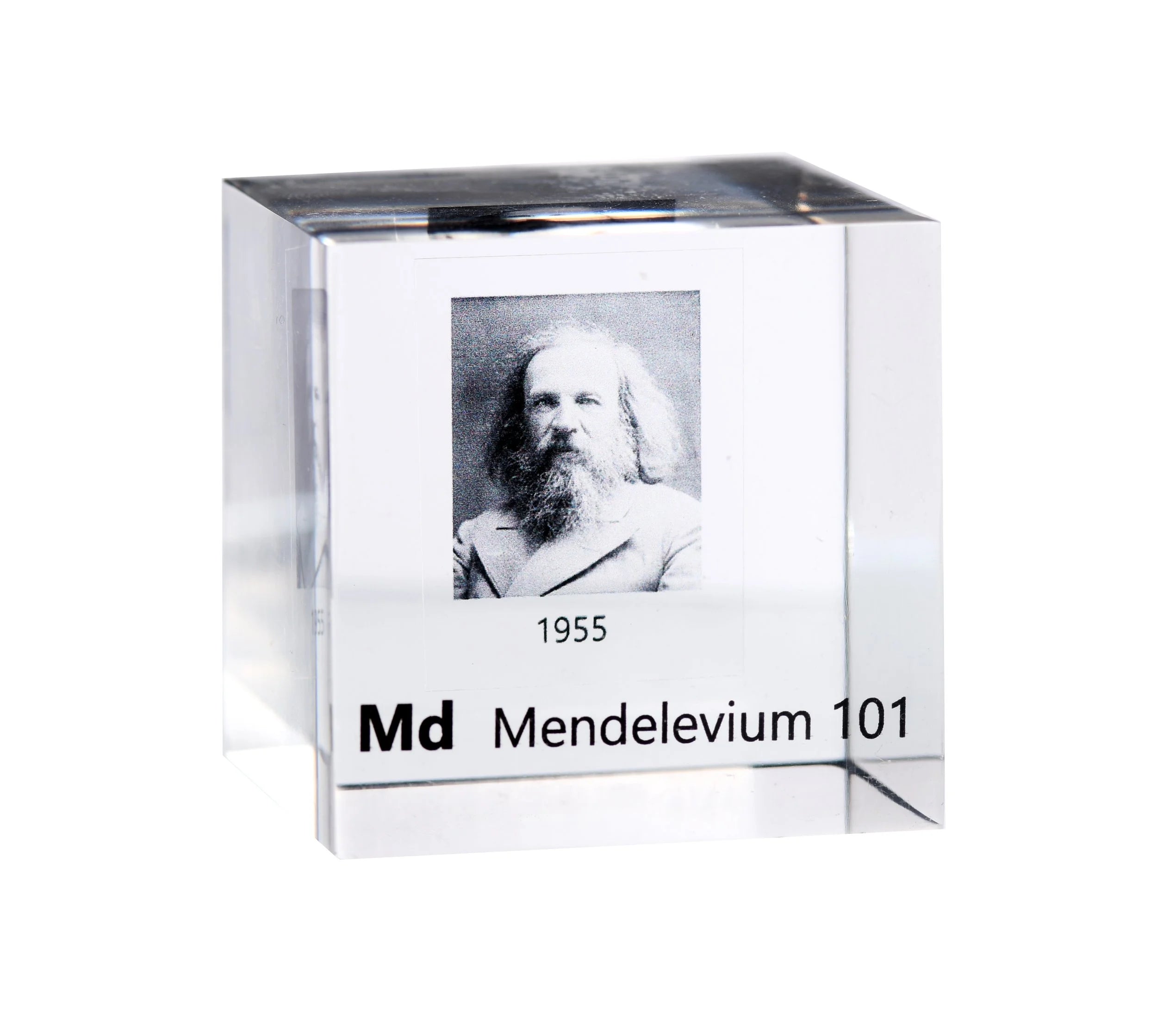 Mendelevium 50mm Lucite Cube