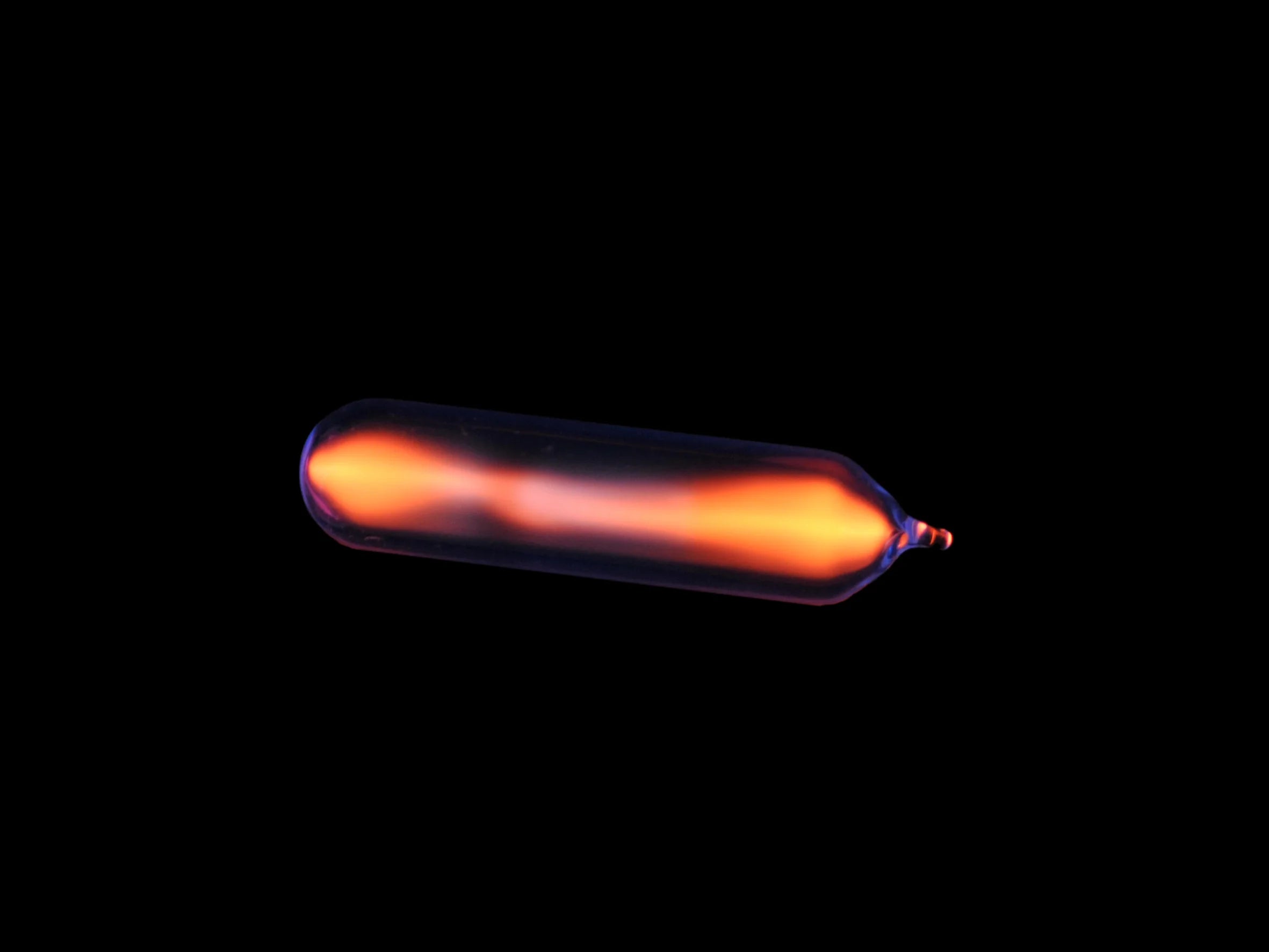 Neon gas 99.99%