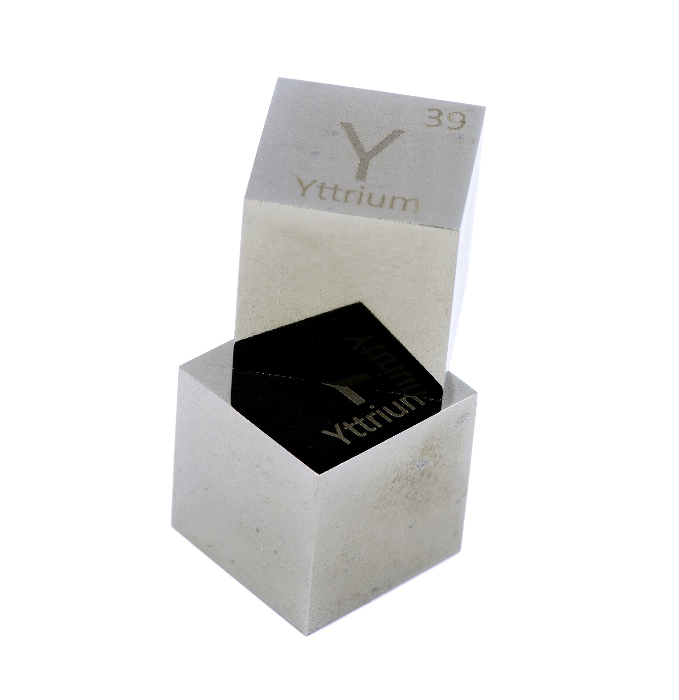 Yttrium Mirror Cube